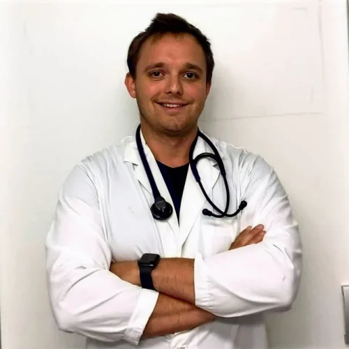 dr vladár bence állatorvos